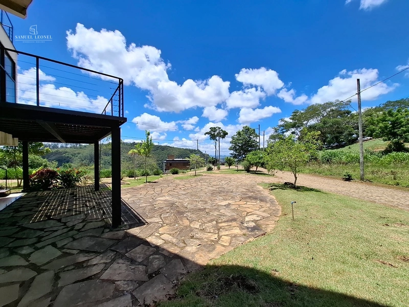 Casa em condomínio fechado com 4 quartos sendo 2 suítes pra venda por 1.300.000,00: 35ª foto da galeria de imagens do imóvel