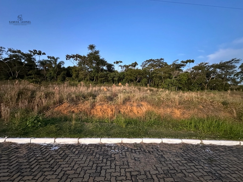 Lote a venda de 1500m2 em condomínio fechado: 1ª foto da galeria de imagens do imóvel