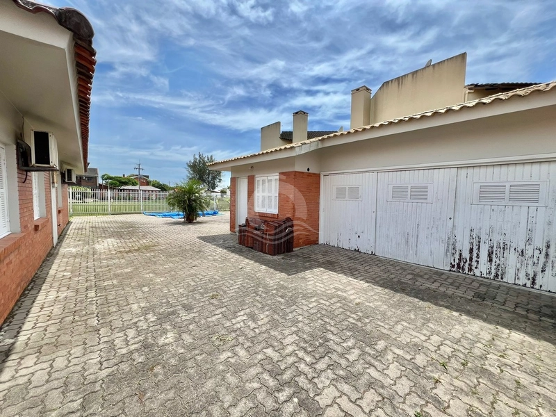 Casa 4 quartos piscina mobiliada venda Zona Nova Capão da Canoa: 27ª foto da galeria de imagens do imóvel