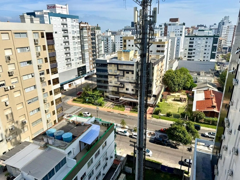 Apartamento em andar alto com vista liberada, totalmente mobiliado e p: 4ª foto da galeria de imagens do imóvel