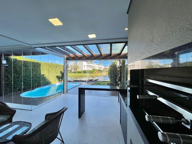 Casa 4 quartos mobiliada beira lago venda Atlântida Xangri-Lá: 3ª foto da galeria de imagens do imóvel