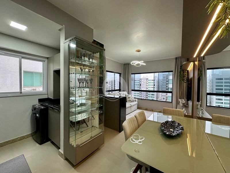 Apartamento 3 quartos decorado venda frente praça Capão da Canoa: 3ª foto da galeria de imagens do imóvel