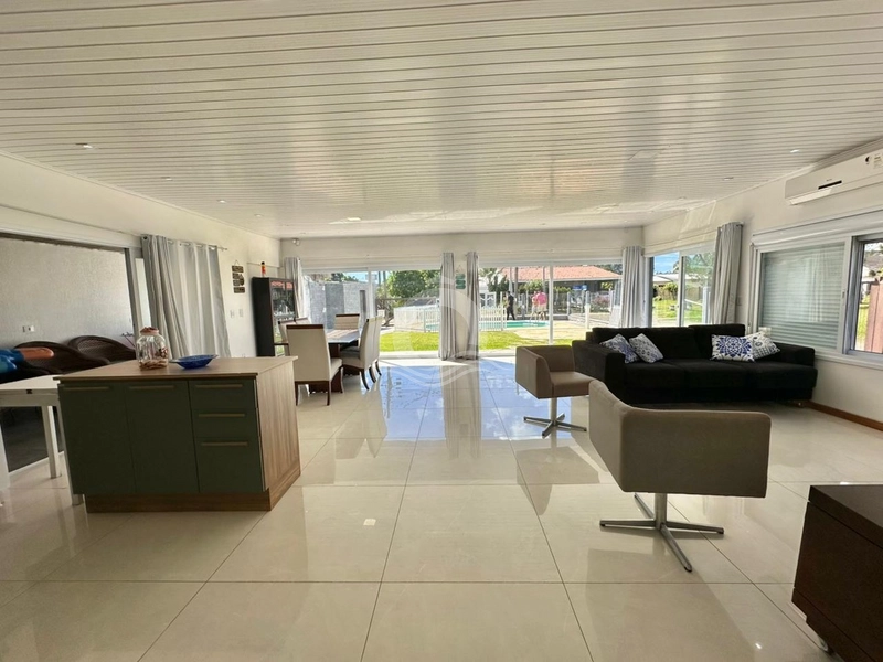 Casa 4 quartos piscina mobiliada venda Centro Xangri-Lá: 13ª foto da galeria de imagens do imóvel