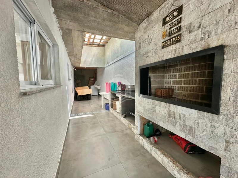 Casa 4 quartos piscina mobiliada venda Centro Xangri-Lá: 1ª foto da galeria de imagens do imóvel