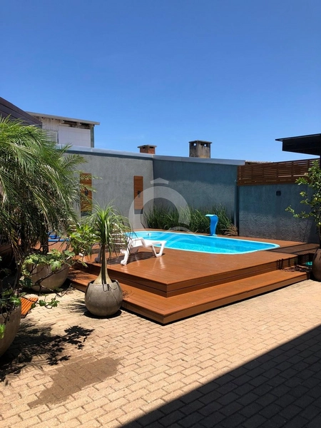 Casa 4 quartos mobiliada com piscina venda Centro Xangri-Lá: 8ª foto da galeria de imagens do imóvel