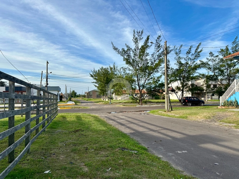 Casa 3 quartos semi-mobiliada venda junto ao Mar Capão da Canoa: 23ª foto da galeria de imagens do imóvel