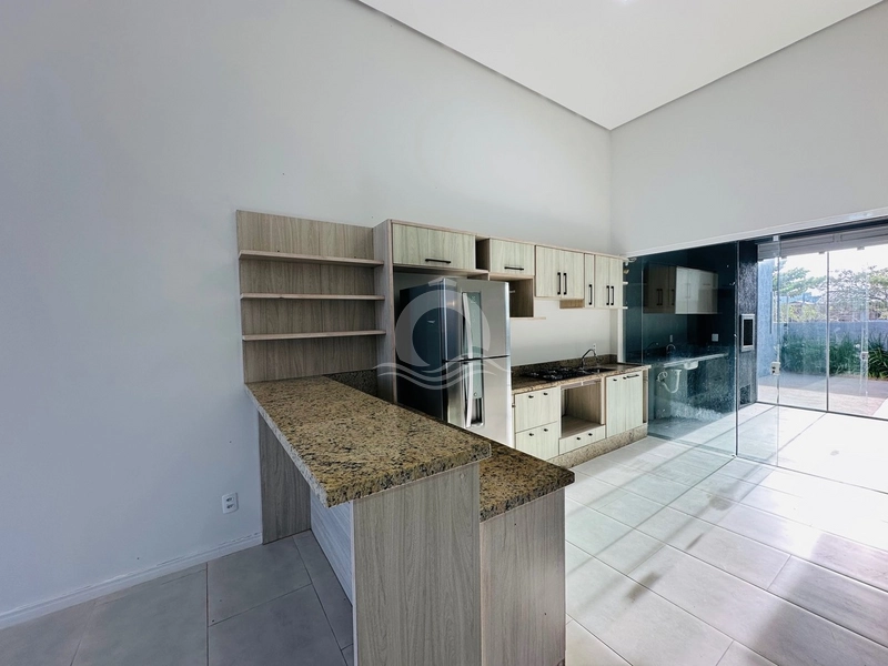 Casa 3 quartos semi-mobiliada venda junto ao Mar Capão da Canoa: 6ª foto da galeria de imagens do imóvel