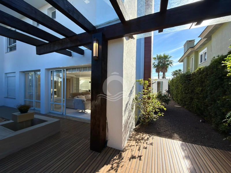 Casa em condomínio de luxo, 4 suítes, piscina e decorada  - Xangri-Lá: 35ª foto da galeria de imagens do imóvel