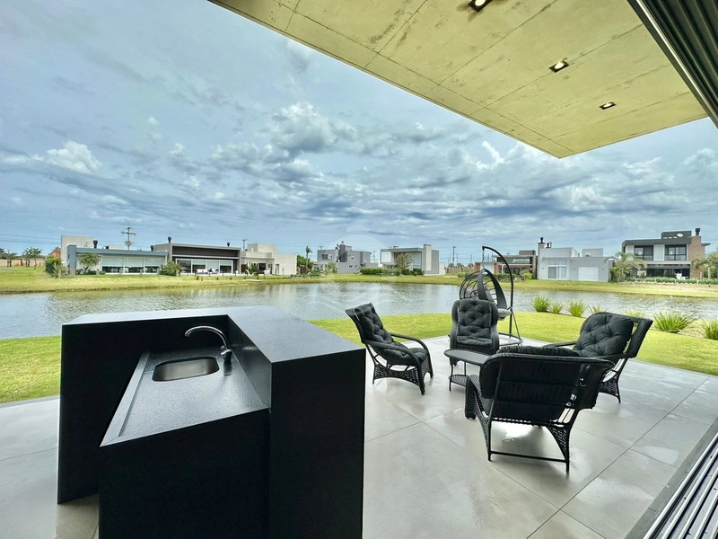 Casa 4 quartos mobiliada beira lago venda Rainha do Mar Xangri-Lá: 13ª foto da galeria de imagens do imóvel