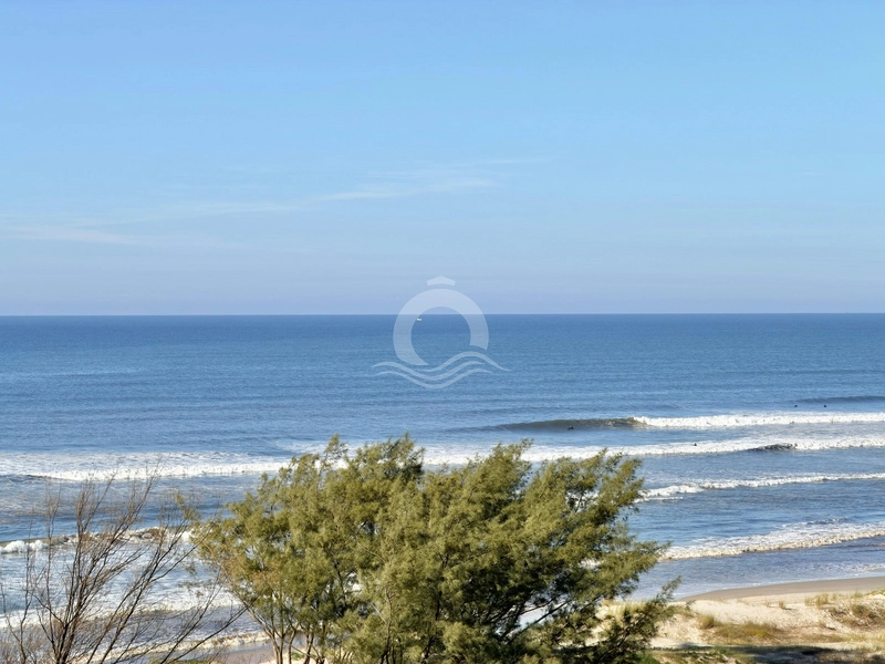 Sacada com vista definitiva para o mar, beira mar de Capão da Canoa: 8ª foto da galeria de imagens do imóvel