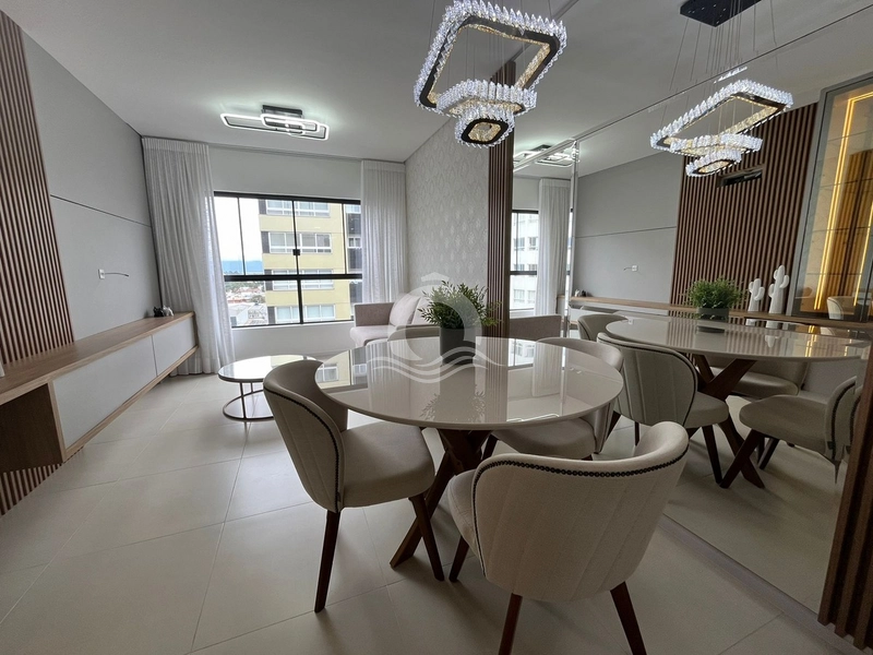 Apartamento 2 dormitórios mobiliado e decorado - B. Navegantes: 2ª foto da galeria de imagens do imóvel