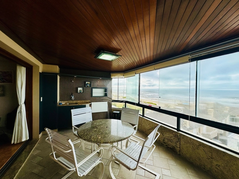 Apartamento 4 quartos frente mar - Zona Nova em Capão da Canoa: 2ª foto da galeria de imagens do imóvel