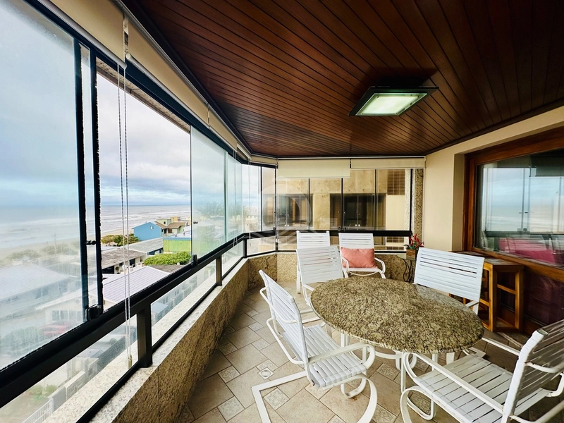 Apartamento 4 quartos frente mar - Zona Nova em Capão da Canoa: 3ª foto da galeria de imagens do imóvel
