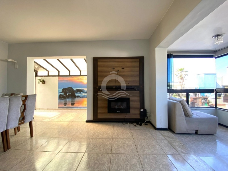 LINDO APARTAMENTO COM VISTA MAR: 3ª foto da galeria de imagens do imóvel