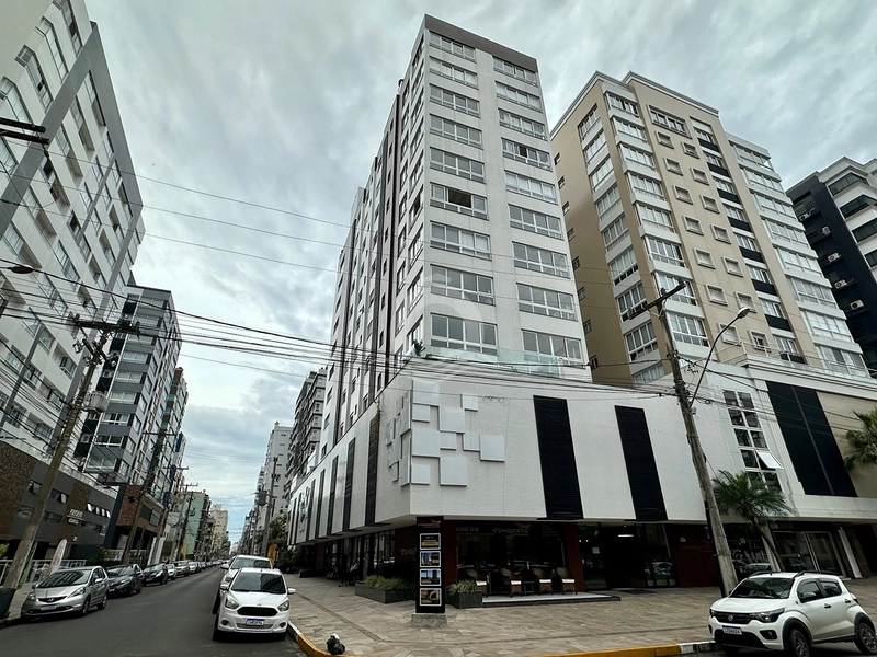 Apartamento 3 quartos decorado frente praça Capão da Canoa: 30ª foto da galeria de imagens do imóvel