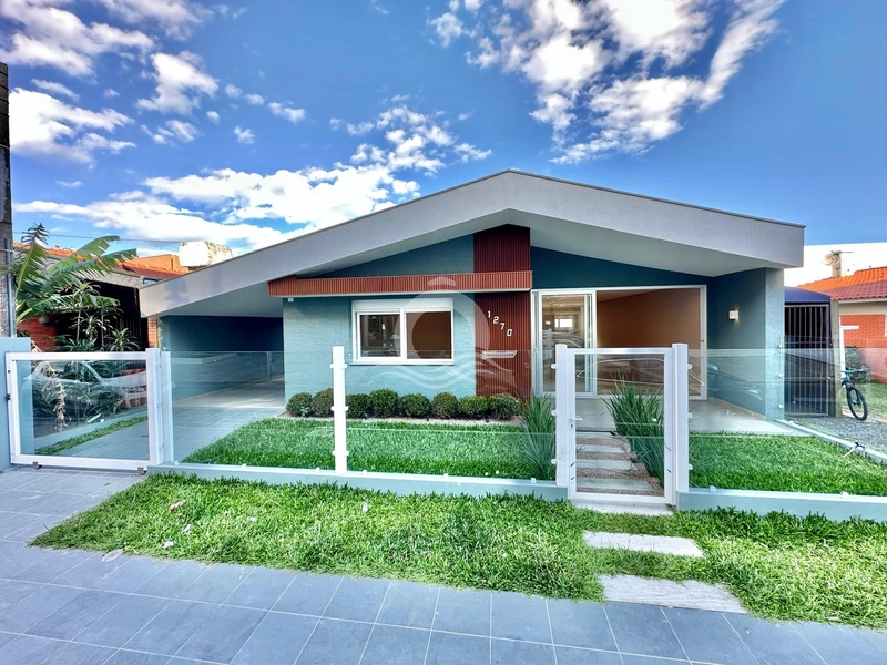 Junto a beira mar de Capão da Canoa! Casa 3 dormitórios: 1ª foto da galeria de imagens do imóvel