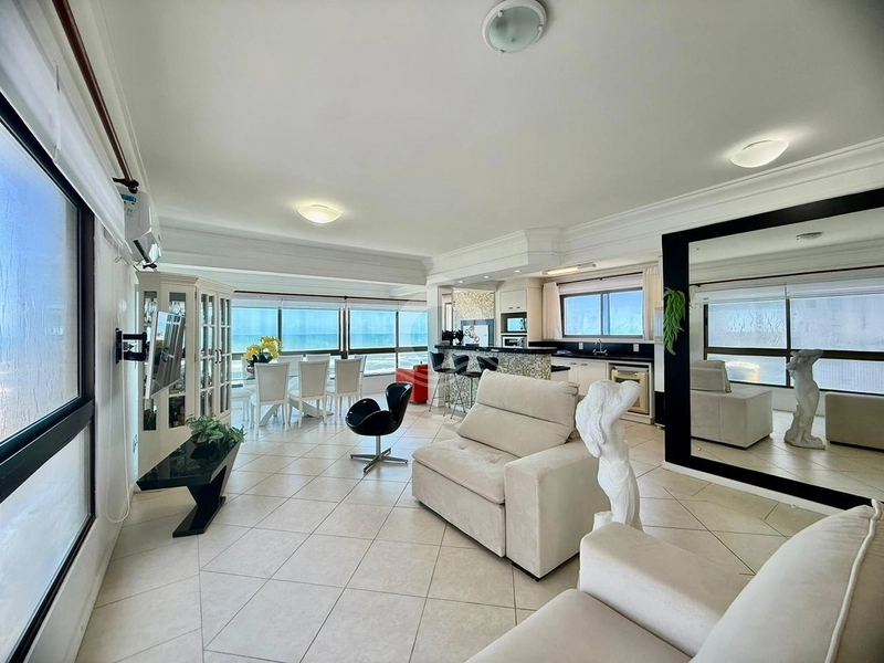 Apartamento 3 quartos frente mar venda Centro Capão da Canoa: 9ª foto da galeria de imagens do imóvel