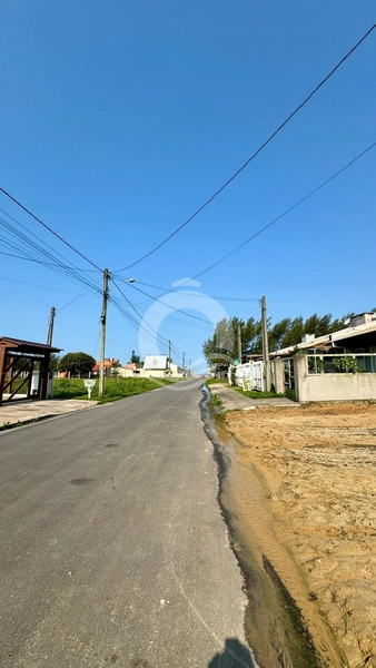 EXCELENTE TERRENO LADO MAR NO BAIRRO GUARANI: 1ª foto da galeria de imagens do imóvel
