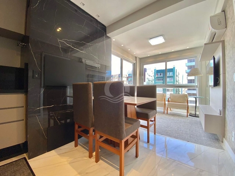 Apartamento 2 quartos decorado venda Zona Nova Capão da Canoa: 2ª foto da galeria de imagens do imóvel