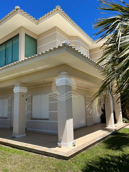 Linda Casa, em Cond. Capão Novo Village..: 59ª foto da galeria de imagens do imóvel