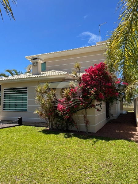 Linda Casa, em Cond. Capão Novo Village..: 74ª foto da galeria de imagens do imóvel