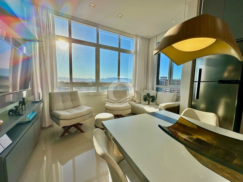 Apartamento 2 dormitórios (1 suíte), Mobiliado e Decorado.: 1ª foto da galeria de imagens do imóvel