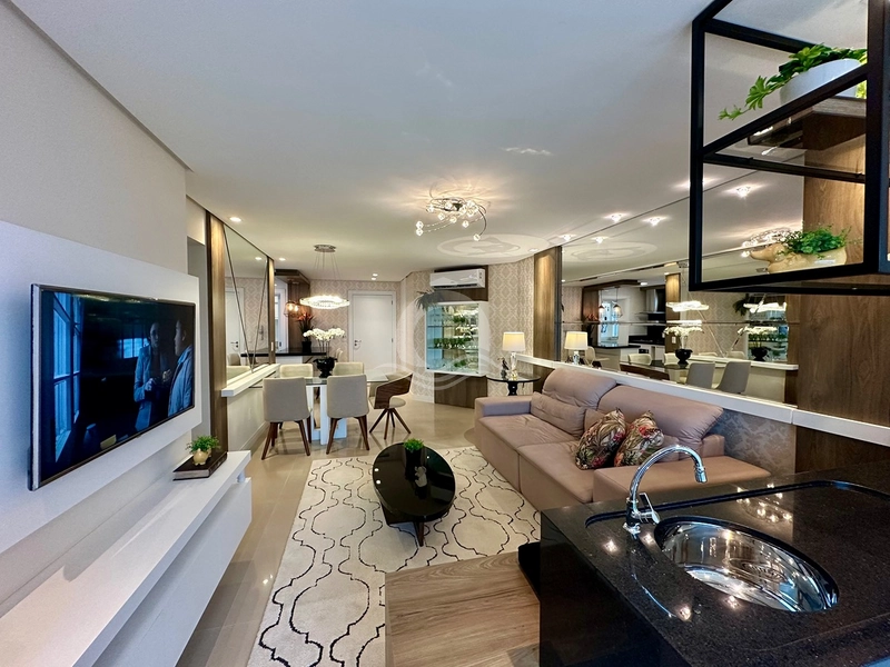 Apartamento 2 quartos decorado frente praça Capão da Canoa: 4ª foto da galeria de imagens do imóvel