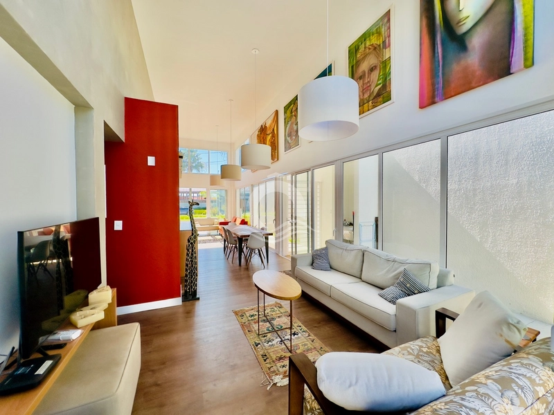 Casa de condomínio 4 quartos decorada venda Centro Xangri-Lá: 2ª foto da galeria de imagens do imóvel