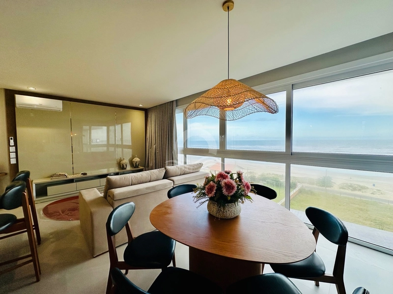Apartamento 3 quartos frente mar decorado em Capão da Canoa: 7ª foto da galeria de imagens do imóvel