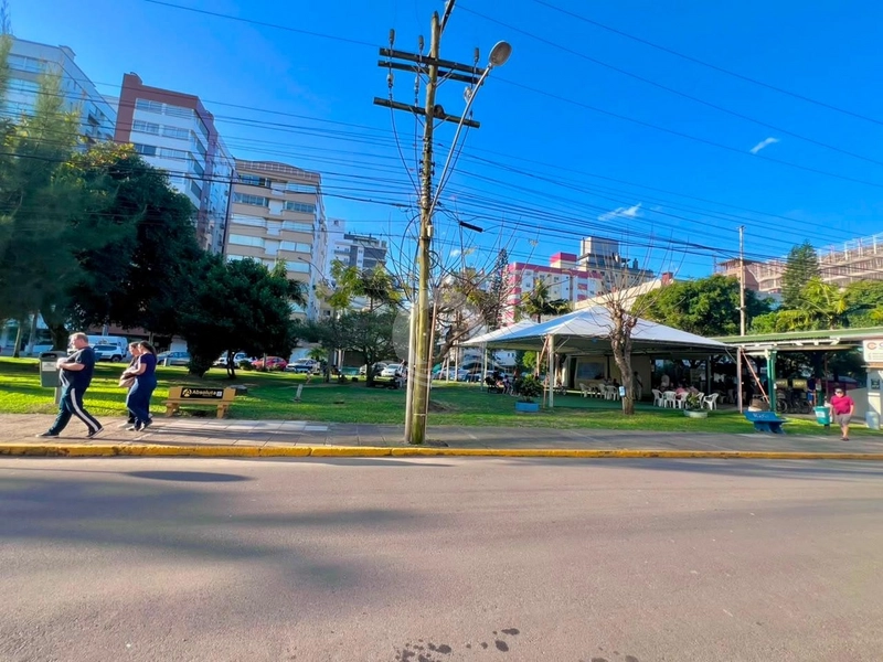 Apartamento 3 quartos frente praça venda Zona Nova Capão da Canoa: 4ª foto da galeria de imagens do imóvel