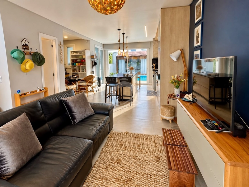 Casa 3 suítes mobiliada venda Centro Xangri-Lá: 11ª foto da galeria de imagens do imóvel