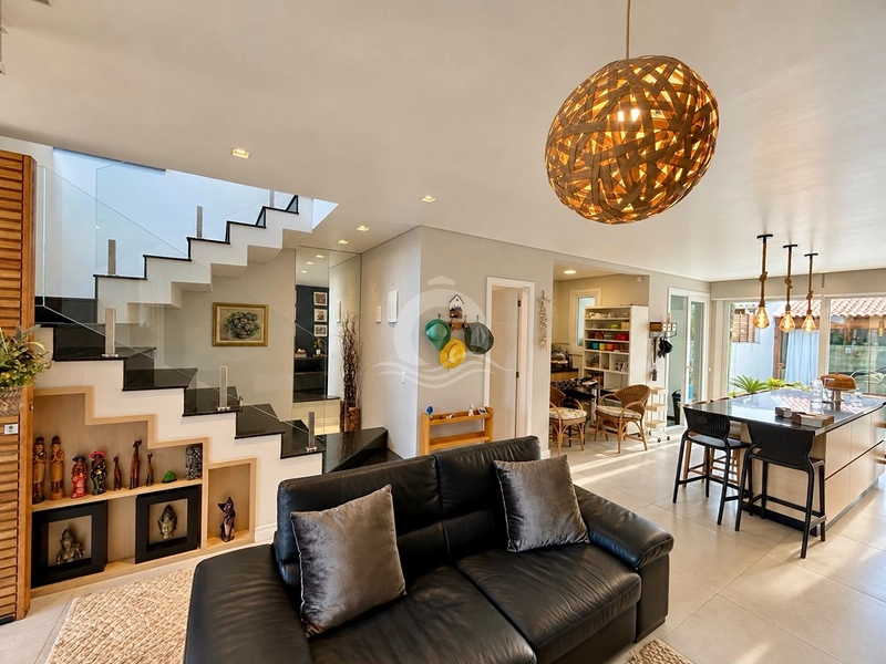 Casa 3 suítes mobiliada venda Centro Xangri-Lá: 6ª foto da galeria de imagens do imóvel