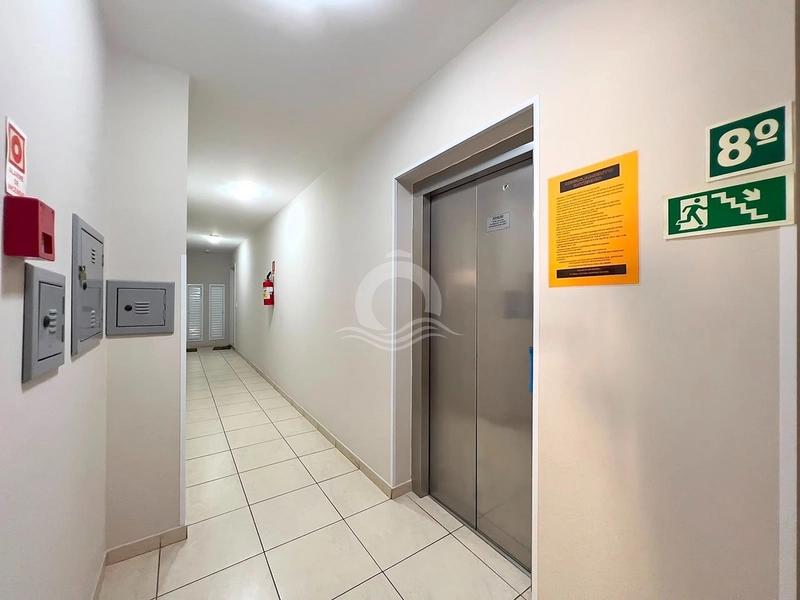 Apartamento centro de Capão, mobiliado, 2 dorm, 1 suíte: 2ª foto da galeria de imagens do imóvel