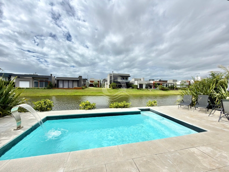 Casa 5 quartos decorada venda Capão Ilhas Resort Capão da Canoa: 49ª foto da galeria de imagens do imóvel