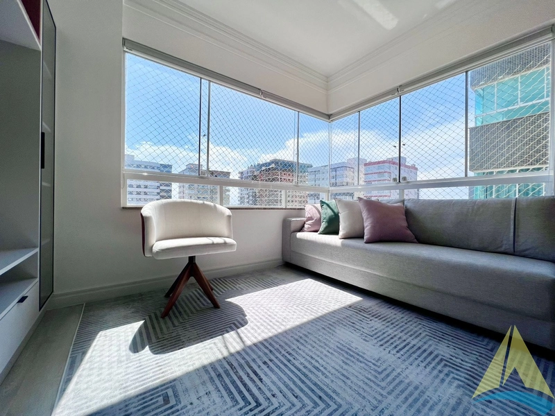 Apartamento Mobiliado e Decorado, em Frente a Praça: 23ª foto da galeria de imagens do imóvel
