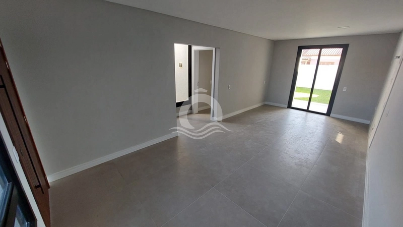 EXCELENTE CASA NA AVENIDA: 4ª foto da galeria de imagens do imóvel