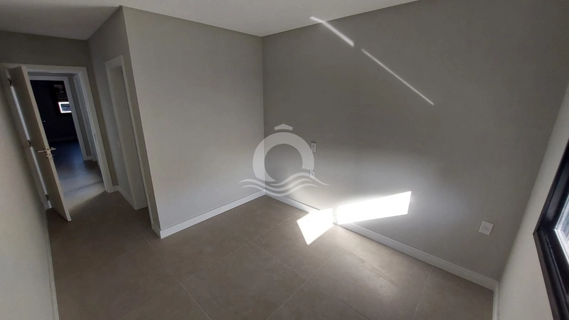 EXCELENTE CASA NA AVENIDA: 7ª foto da galeria de imagens do imóvel