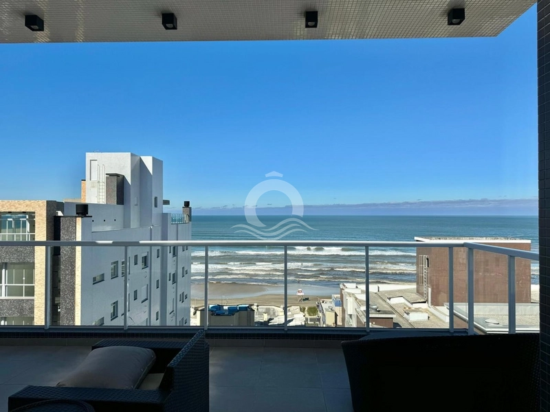 Apartamento 1 quarto decorado venda Zona Nova Capão da Canoa: 2ª foto da galeria de imagens do imóvel