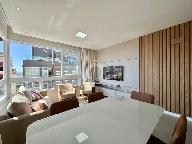 Apartamento mobiliado de alto padrão com 3 dormitórios na Zona Nova.: 3ª foto da galeria de imagens do imóvel