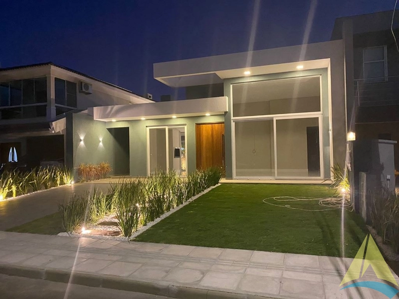 Casa Condomínio com 3 suítes com piscina: 3ª foto da galeria de imagens do imóvel