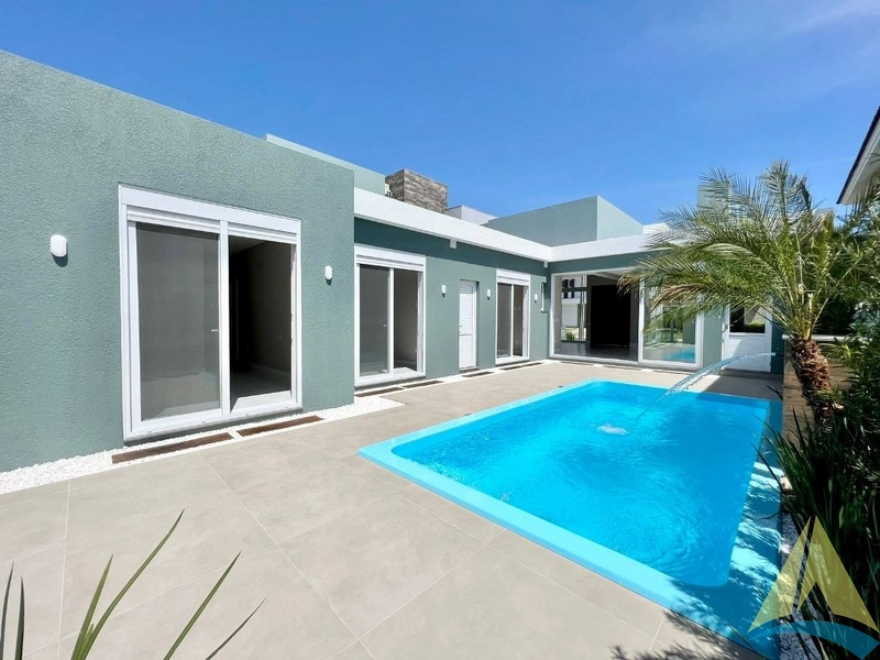 Casa Condomínio com 3 suítes com piscina: 17ª foto da galeria de imagens do imóvel