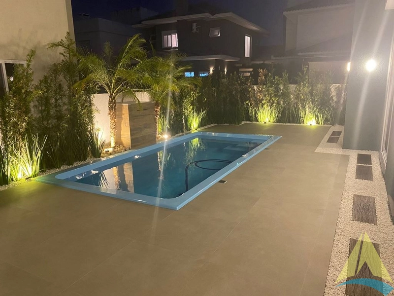 Casa Condomínio com 3 suítes com piscina: 10ª foto da galeria de imagens do imóvel