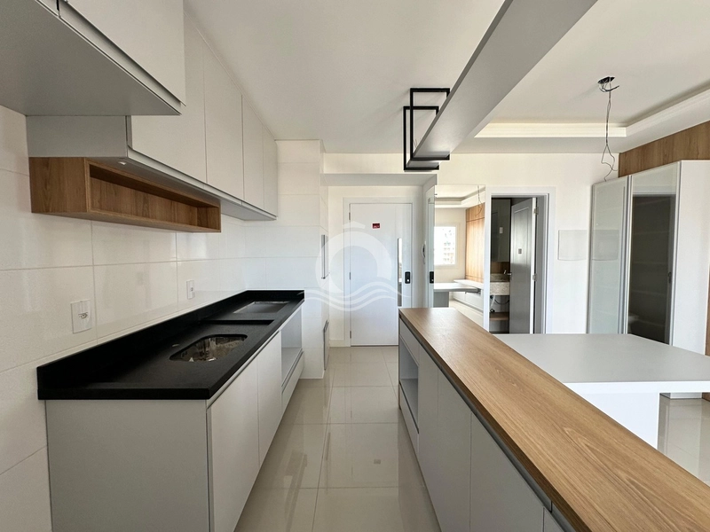 Apartamento novo com vista para o mar: 7ª foto da galeria de imagens do imóvel