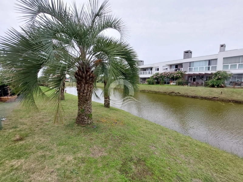 Casa em Condomínio em Xangri-lá, vista para lagoa: 3ª foto da galeria de imagens do imóvel