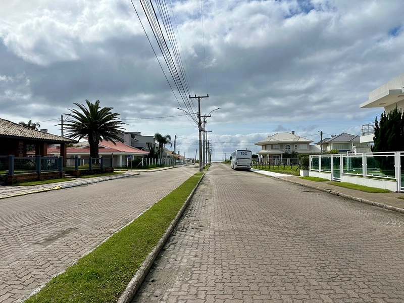 Sobrado 3 quartos mobiliado venda Centro Xangri-Lá: 3ª foto da galeria de imagens do imóvel