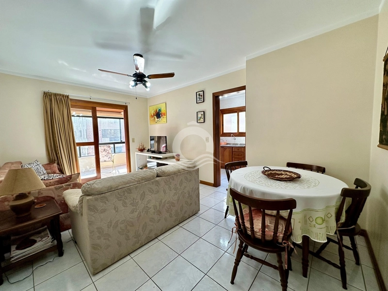 Apartamento de Frente com Sacada Separada e Churrasqueira.: 2ª foto da galeria de imagens do imóvel