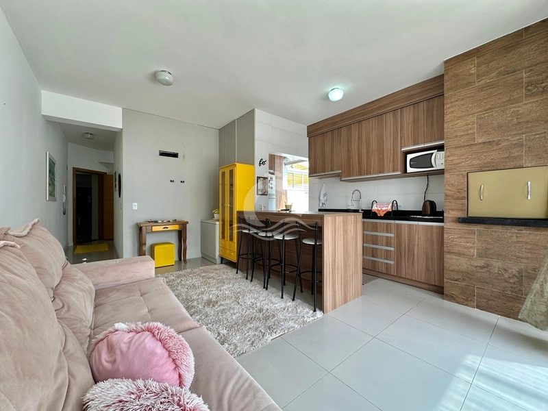 Apartamento 2 dormitórios com terraço em L próximo ao mar: 5ª foto da galeria de imagens do imóvel