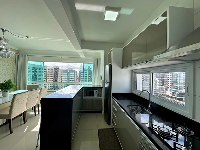 Apartamento 3 quartos decorado venda frente praça Capão da Canoa: 9ª foto da galeria de imagens do imóvel