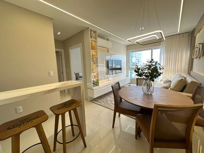 Apartamento 2 quartos decorado venda Centro Capão da Canoa: 1ª foto da galeria de imagens do imóvel