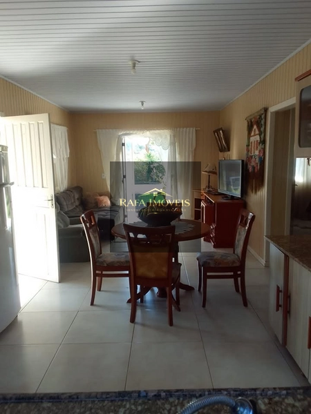 CASA DUPLA: 5ª foto da galeria de imagens do imóvel